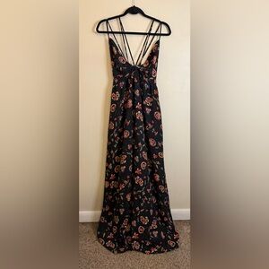 Forever 21 Black Floral Maxi Dress